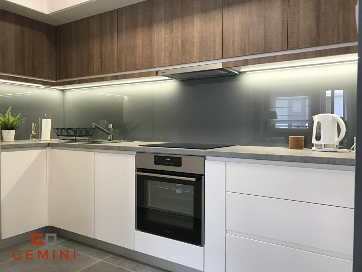Gemini Apartment 3 - Modern Apartment With City View Novi Sad Bagian luar foto